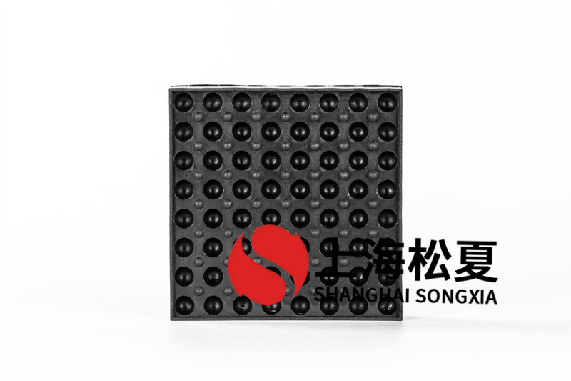 橡膠<a href='http://www.cjcm.net.cn' target='_blank'><u>減震器</u></a>的使用優(yōu)勢(shì)有哪些？