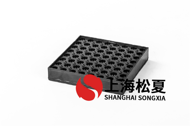 橡膠<a href='http://www.cjcm.net.cn' target='_blank'><u>減震器</u></a>的技術(shù)分析及技術(shù)方案